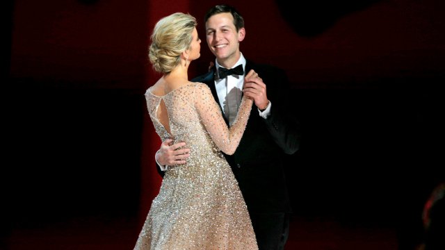 Trump son-in-law Jared Kushner can serve as White House adviser: US Justice Department dnai.in/dLdQ https://t.co/H8lKYVkHwU