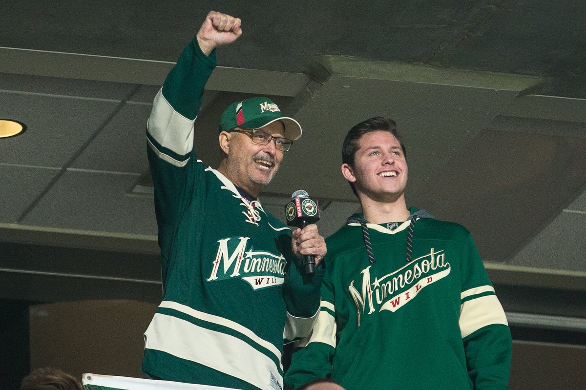bracehemmelgarn's tweet photo. Former @JohnnieHockey coach Pat Forte announces "Let's Play Hockey" prior to the @mnwild game. Keep fighting the fight! #HDM17 https://t.co/ABra3KzNRM