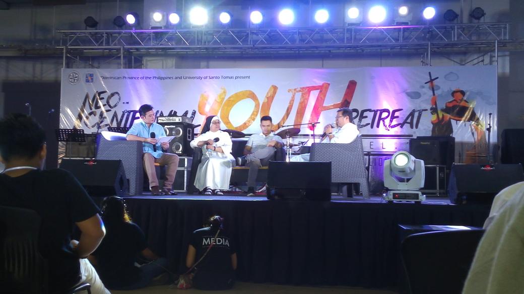 domnetyouth's tweet photo. "When you want to do something, it should be out of passion" -Fr. Jomar #missiongoals #OPYouthPH https://t.co/zuZswbO3l1