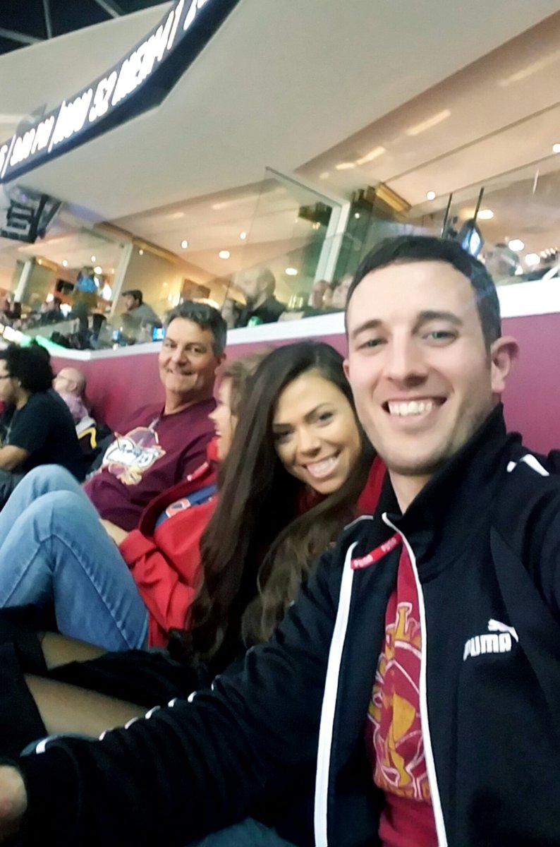 kt_millertime's tweet photo. @Tweetqtv #cavsvsspurs #cavs Cavs fam in the land💛💛💛💛 https://t.co/erRs4NECW7