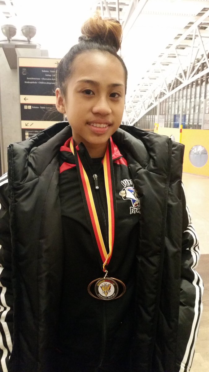 KixstarTKD's tweet photo. German Open Bronze Medallist beating France &amp;Germany in her first 2 matches before losing to Germany in semi @gllsf @UHSPeDept @shaishaitkd https://t.co/oPEA3S2RQI