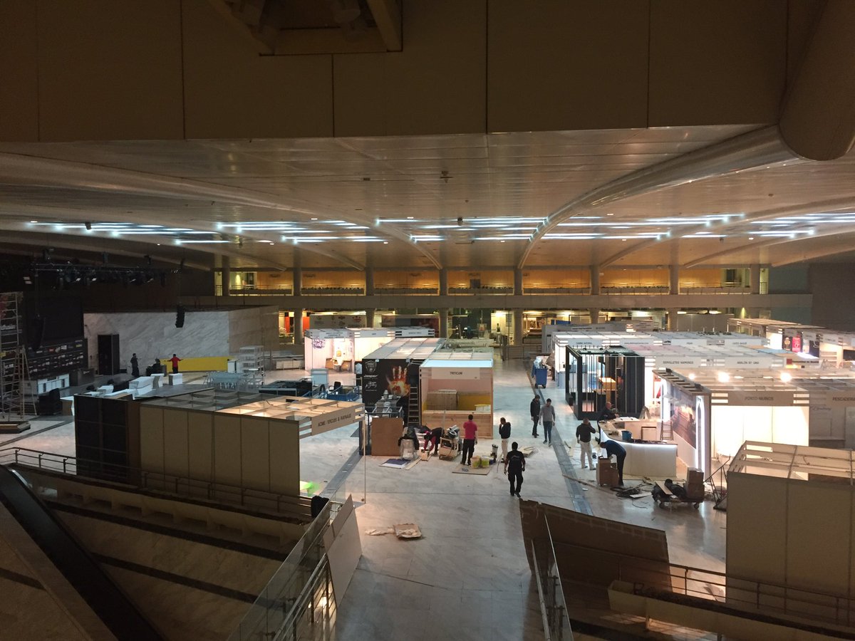 madridfusion's tweet photo. Menos de 24 horas para abrir las puertas... #asisa #madridfusión 2017 Códigos compartidos con la alta cocina #amf17 https://t.co/h7RFrIVEbj