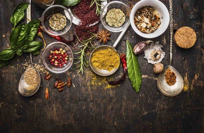 RegFit_Luton's tweet photo. 14 #herbs and #spices with #awesome #health benefits - https://t.co/WSib6TPbaO #fitness #eatclean https://t.co/LIfFNLQIeK