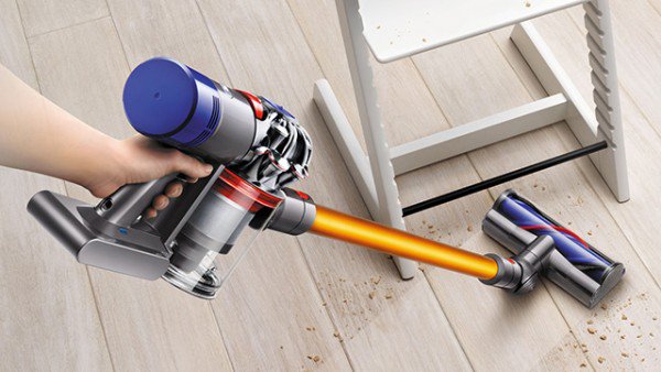 You know what sucks? Dyson Cordless Vacuum – Life Changer! goo.gl/fTdhx8  #dysoncan #dysonV8absolute #superconvenient #Yeg