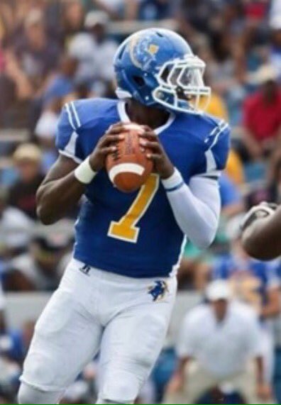 LDKep's tweet photo. 3 QB's in a row 5 STRAIGHT years All-GAC! Want to set school records? All-Conference? Lead GAC in Total Offense? Come be NEXT!! #QBUniv https://t.co/be3mXxzPsf