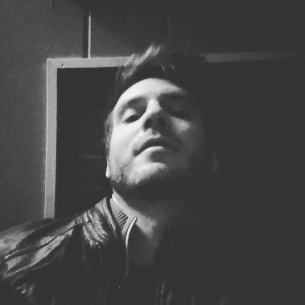 realWillWillens's tweet photo. "There's soul in that boy there"
- the universe
#bluesmusic #singersongwriter #artisan #mountainwalker #peaceseeker… https://t.co/OXAHE0YrmH