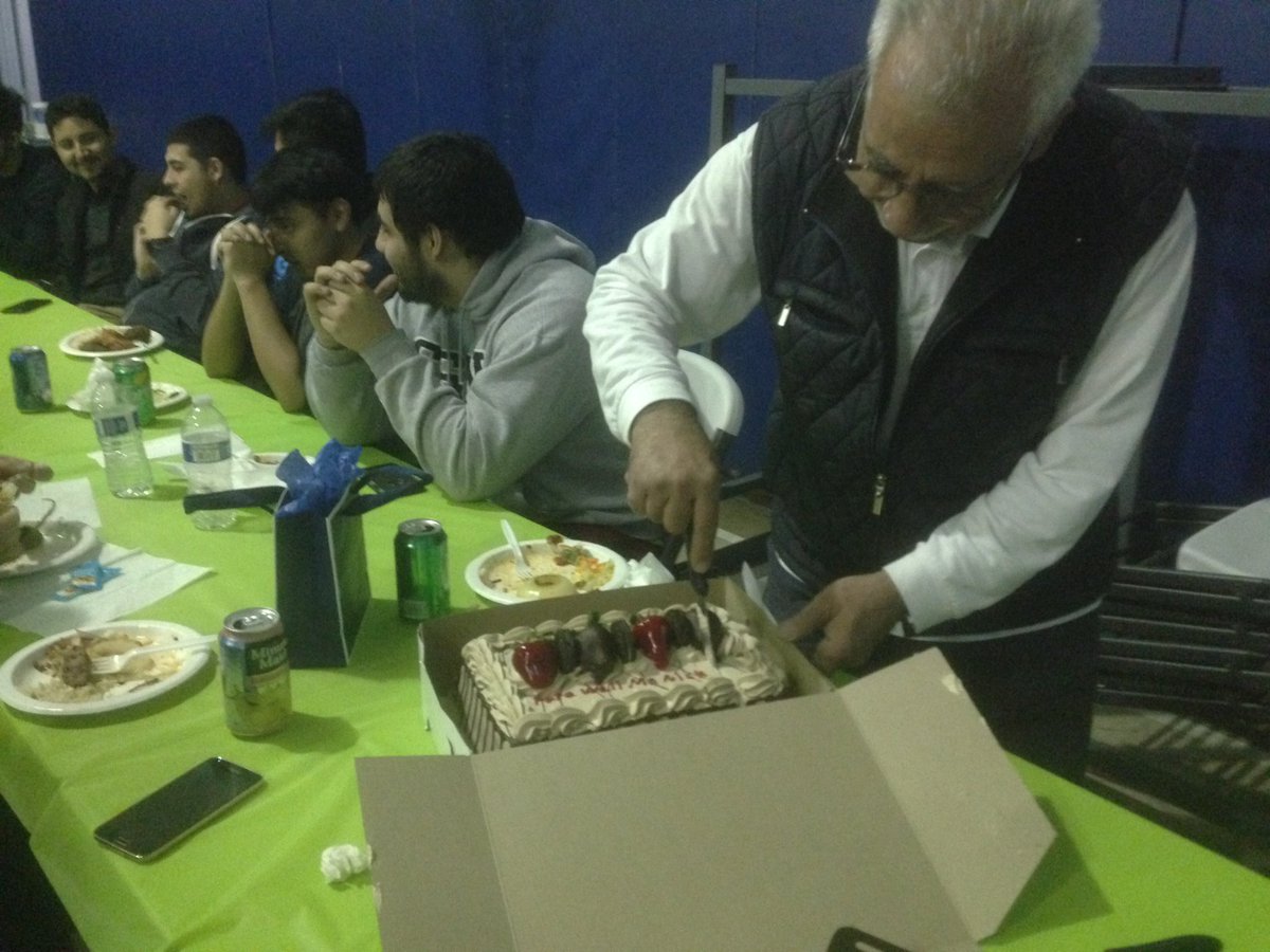 MagnoliaAlumni's tweet image. Saying good bye to Nick. You have meant world to us, and you&apos;ll never be forgotten! @msa1reseda @MagnoliaSchools @RoboMsa1 @Msa1physics