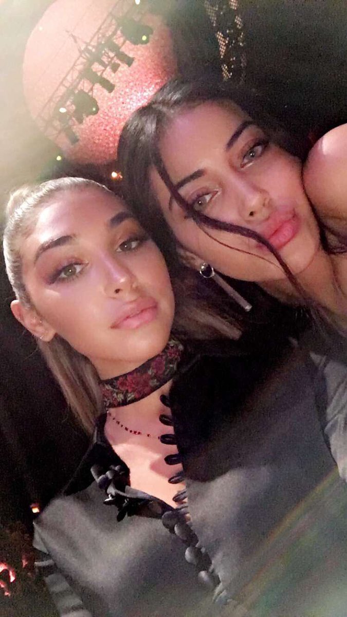 🥀