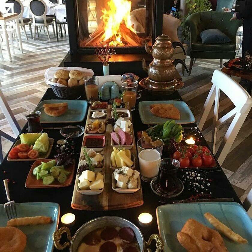 Haydi Dostlar Kahvaltıya...
Rezervasyon: 0.242.2510854