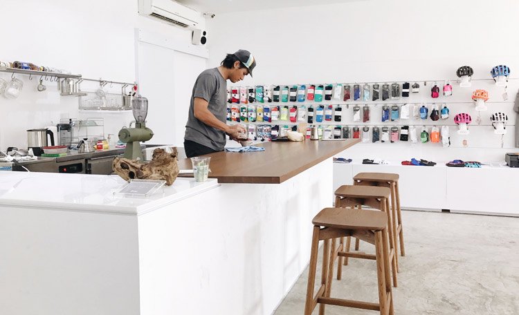 adaymagazine's tweet photo. นาคนิวาส Café Hopping https://t.co/EYbRsUIyM9 #cafehunter #cafehoppingBKK #adayonline https://t.co/OpPF2VXliX