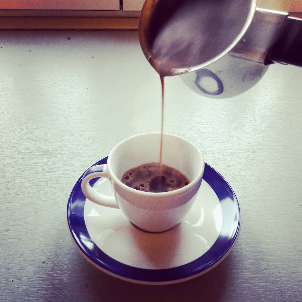 NikiDiLanda's tweet photo. #A yawn is a silent scream for coffee"
😀🌞 Everyday should start with a good #cupofcoffee #… https://t.co/0nQIK810DU https://t.co/uB8hDLCQPc