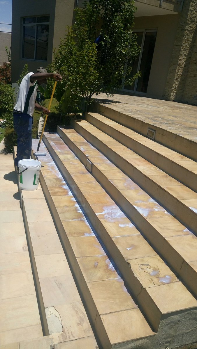 mrcprojects's tweet image. Here we took the old Grout of the tiles and install, new grout and seal the tiles in Kyalami.