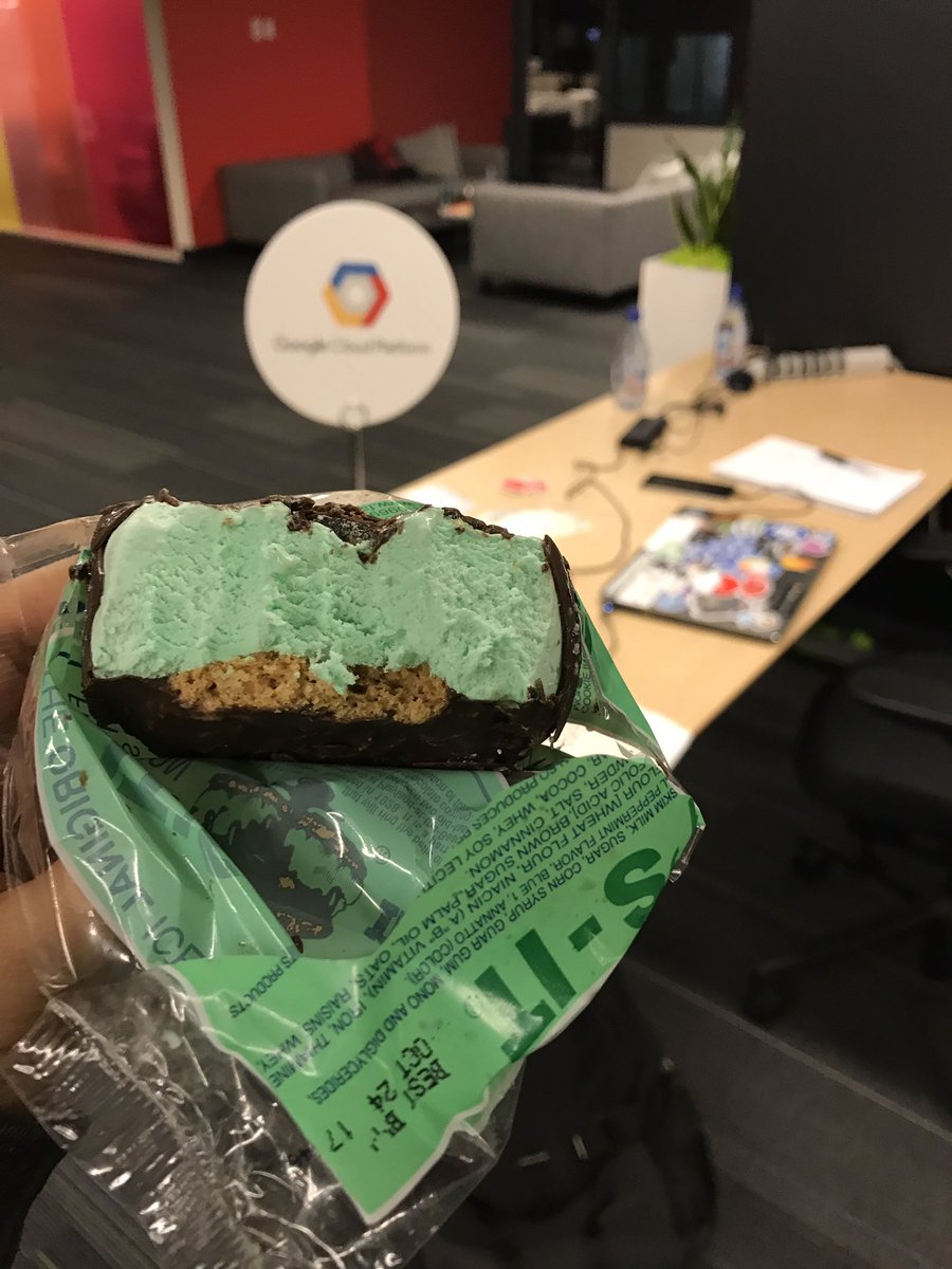 ffpaladin's tweet photo. After midnight in sf at #GoogleGGJ #GGJ2017 @PlaycraftingSFO. Still going. @globalgamejam https://t.co/BtALiKm0lk