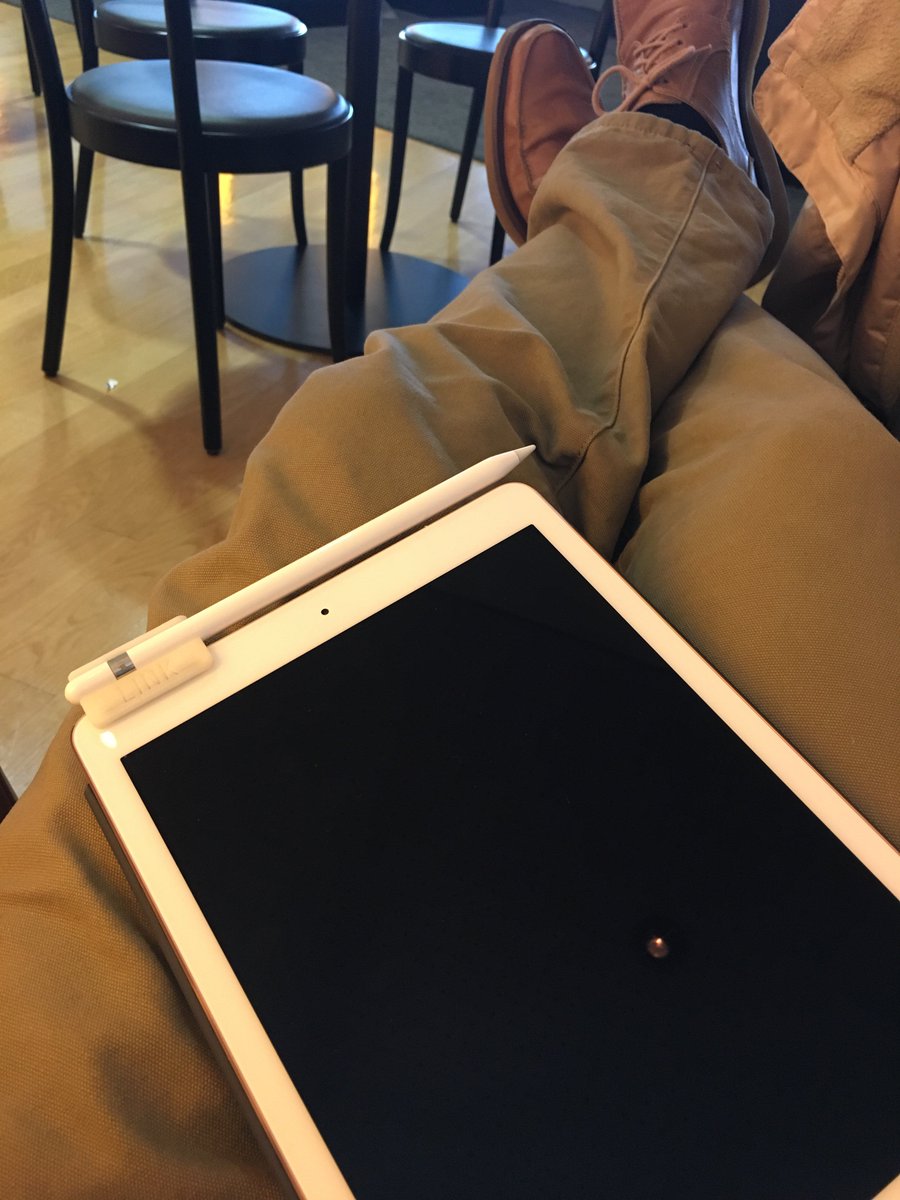 asymco's tweet photo. I’ve been using  @richtigdesign LINK pencil holder for iPad and it is a big win. Keeps cap and pencil and iPad together. Fits w/ cover https://t.co/FX8fcQtNmS