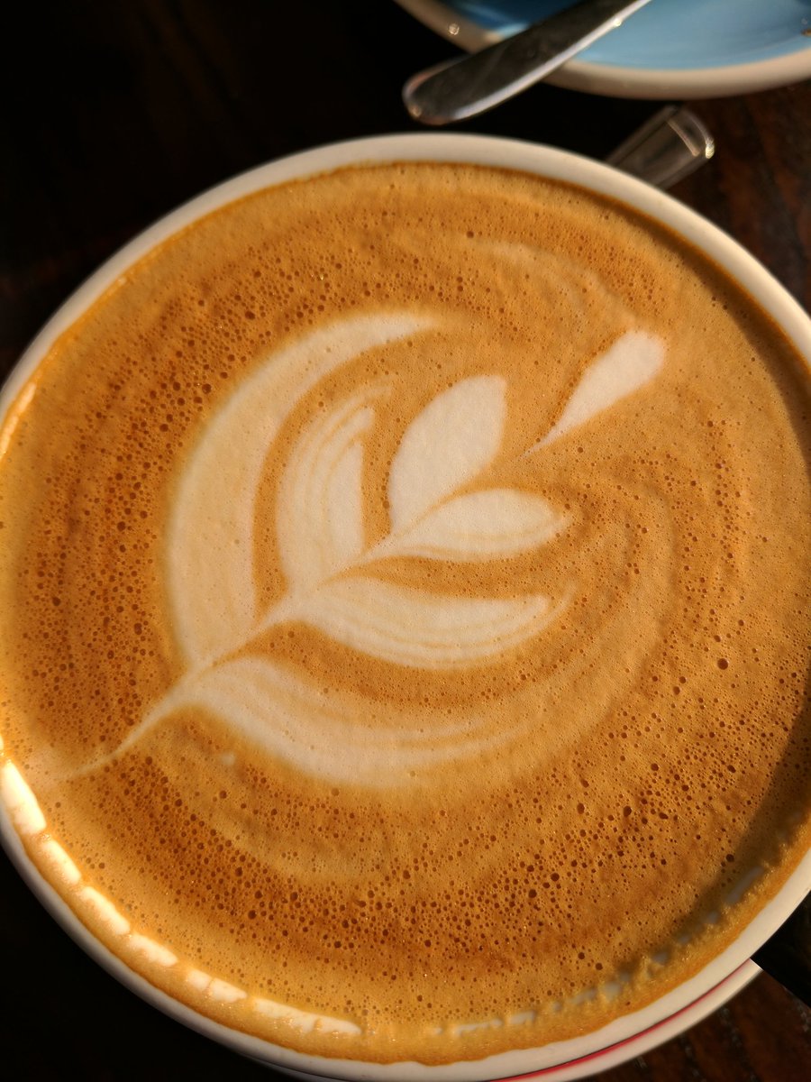 vbijelovic's tweet photo. @stkatherinesdocks #sunday #coffee https://t.co/GuaeqlrPyi