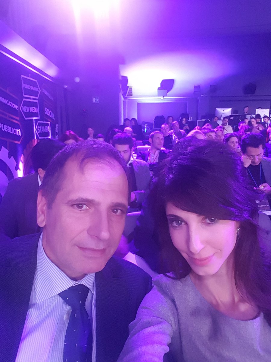 Giadamel's tweet photo. #lafabbricadeileader https://t.co/htsu7ghYij