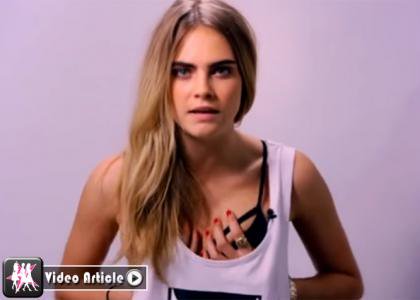 idfwgernale's tweet image. Babe what are you doing? 😂💘  I do not care whether you are crazy but i still love you babe! 😂💋💖 @Caradelevingne 👋💓