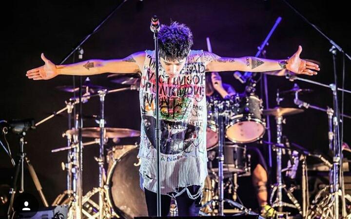 kaitoor0403's tweet photo. 4月17日はONE OK ROCKのボーカル！
Takaの誕生日！！
4月17日までに417RT目指します！
OORerさん協力お願いします！
#ONEOKROCK
#Taka
#417RT
#ONEOKROCK好きな人RT
#OORerさんRT
#OORerさん協力お願いします https://t.co/Z840iBgr6B
