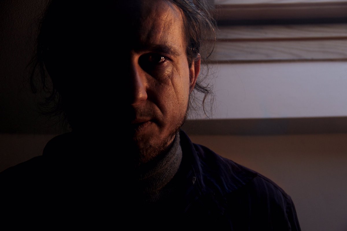 pathlessfilms's tweet photo. Great shoot yesterday with Surrealist painter Pavel. Watch out for his new doc coming soon to Pathless. 
#Filmmaking #Surrealist #Artist https://t.co/BWkGvawzxn