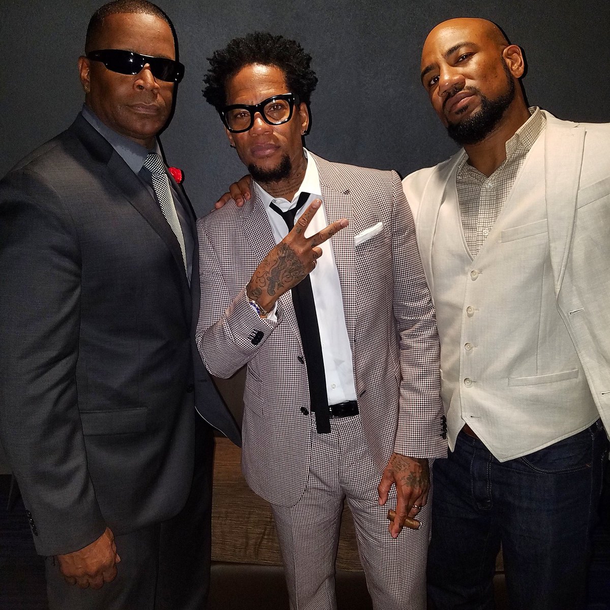 Mizzum9's tweet photo. Another magnificent night with my mentor @realdlhughley..Long with Dr. Christopher Warren PhD.  
 Surround yourself with great people ✊#CGD https://t.co/a89eoZJsDB