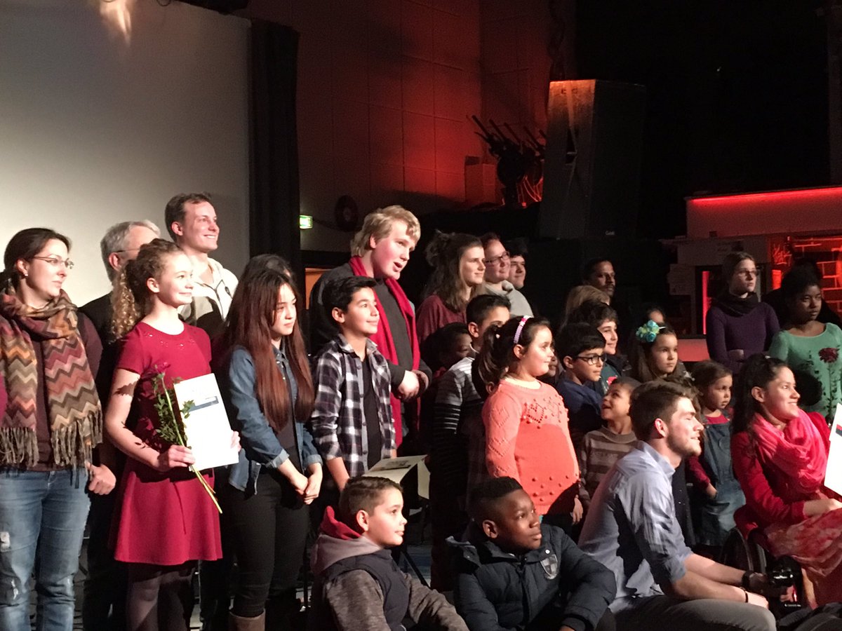 BhmHolger's tweet photo. Zum 3. Mal der Jugendkulturpreis in Harburg https://t.co/BeIaE6wXg3