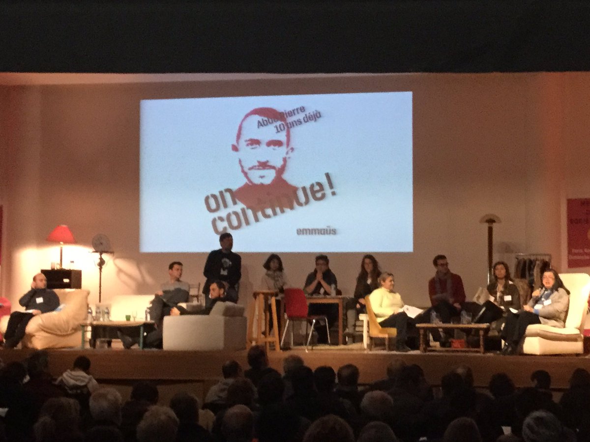 FondationNH's tweet photo. Les associations prennent la parole au meeting de la société civile @emmaus_france #oncontinue https://t.co/tgU9903LUb