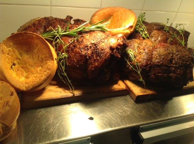 Its Sunday that means one thing, Sunday roast <a href="/thewestgatepub/">the WestGate</a> #Bath #SundayFunday.....