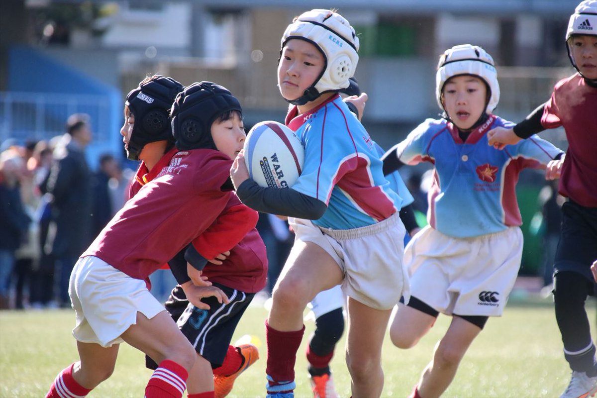 川崎市ラグビースクール 先週1月15日のとどろきラグビーフェスティバルの様子をレポートいたします 第１部はミルキーフェスタ ミルキー交流試合です 等々力陸上競技場 ラグビー T Co Kxiwni190u