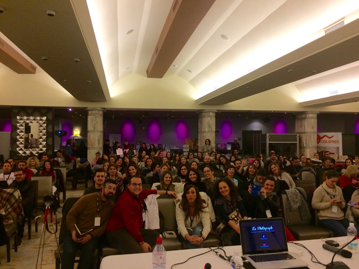 Dianatuitea's tweet photo. Casi 200 profesionales disfrutan este finde de #babyandkid gracias a todos por venir 😘 @Backstagepf @evagasconfoto @AlbaSoler_ @Onirica_ https://t.co/BOg38jjwUy