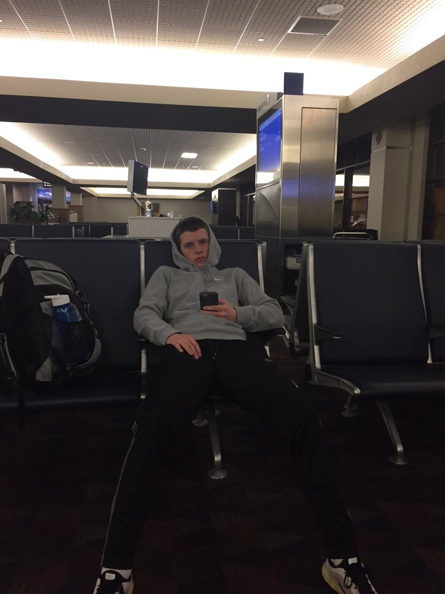 Garynov's tweet photo. @CSCTigersharks this is how you look after #NSC16 and you have catch the 4:00am shuttle! https://t.co/CRHa1ZFt5h