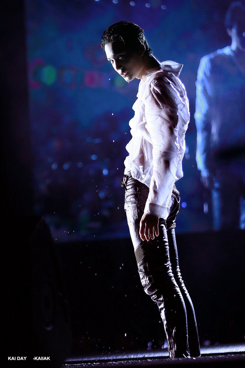 96FCK_'s tweet photo. ถึงหน้าตาผมดูดุดันแต่ผมอบอุ่นมากกว่าที่คุณคิดนะครับ อบอุ่นจนอยากให้ด้านในได้อุ่นเพราะร่างกาย สัมผัสของผม อุ่นจนคุณต้องกรีดร้อง #ยืมเมจforsex https://t.co/gLw0DbLJmq