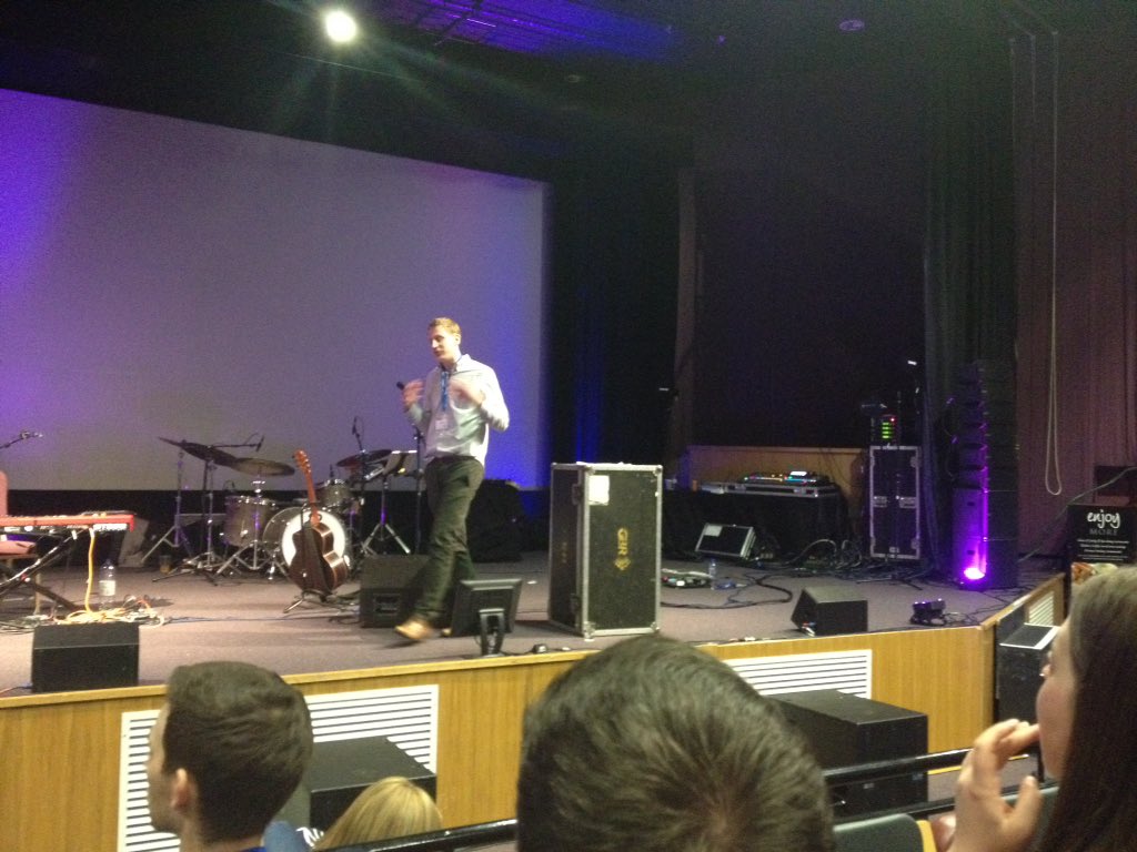 Delighted to have <a href="/andrewpharding/">Andy Harding</a> sharing in our final main session! #DI2017