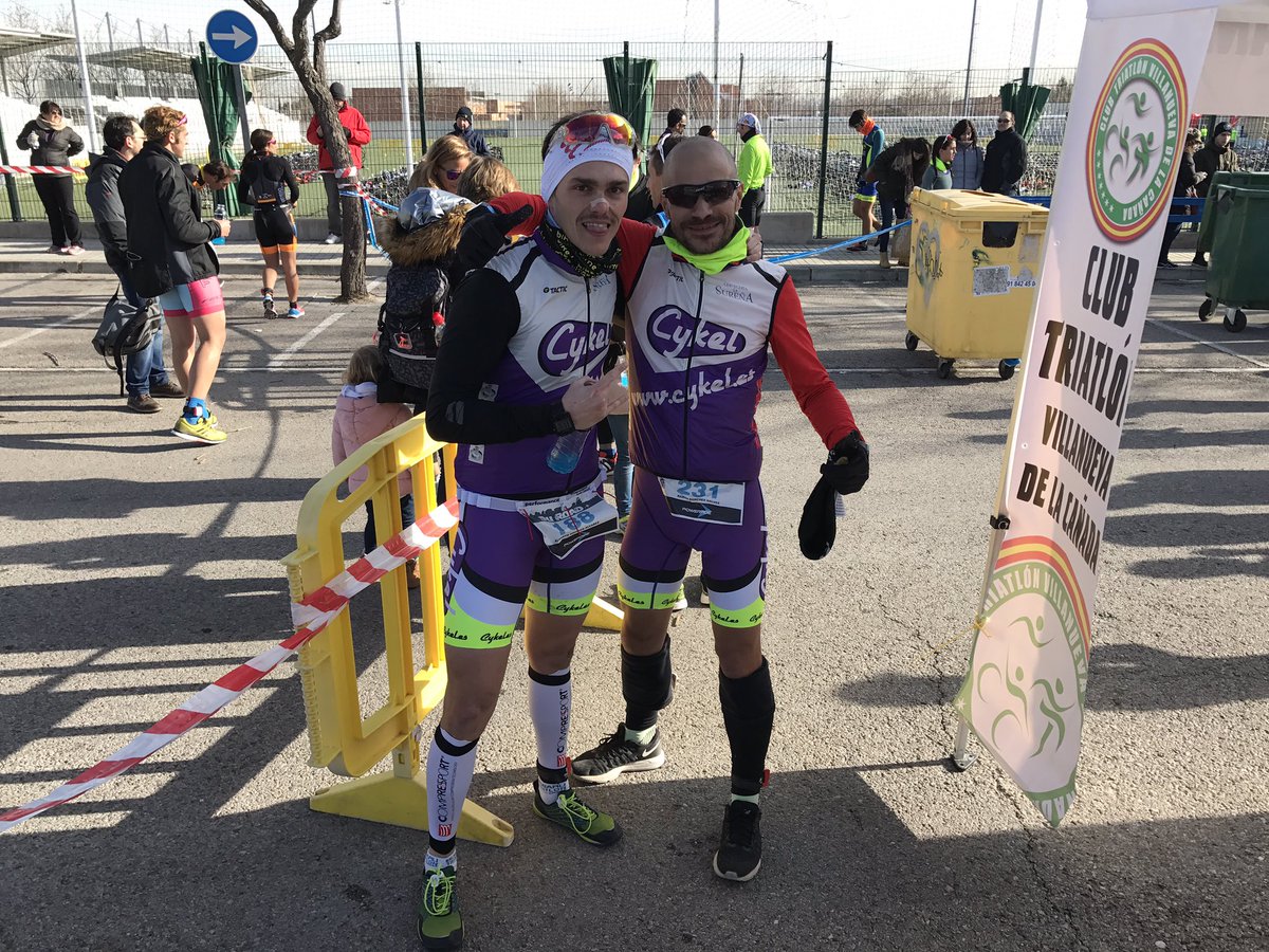 CykelClub's tweet photo. Aquí nuestra representación en el #DuCross de #VillanuevadelPardillo GRANDES!!!! @DuCrosSeries https://t.co/2mXQdJE8DL