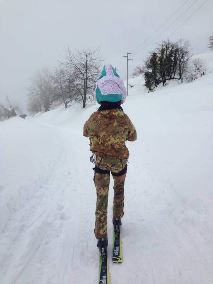 SaraDeS3's tweet photo. #22gennaio #emergenzabruzzo: Dio al 7o giorno si riposo', la popolazione abruzzese non può . In migliaia sono allo stremo😢 #BuonaDomenica https://t.co/r0gzWbru0G
