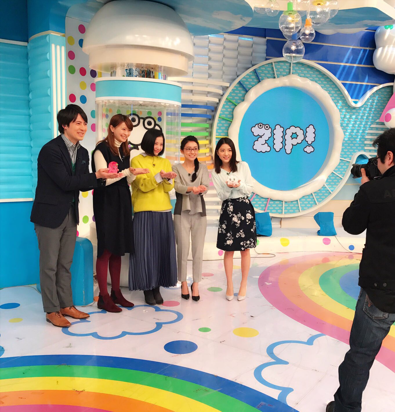 スペシャルドラマ 東京タラレバ娘 公式 年10月7日 水 よる9時放送 Sur Twitter 明日1月23日 月 から27日 金 までの5日間 Zip 東京タラレバ娘 コラボ企画 タラレバ娘が スペシャルドラマ 東京タラレバ娘 公式 年10月7日 水 よる9時放送 Sur Twitter 明日1月23日 月 から27日 金 までの5日間 Zip 東京タラレバ娘 コラボ企画 タラレバ娘が