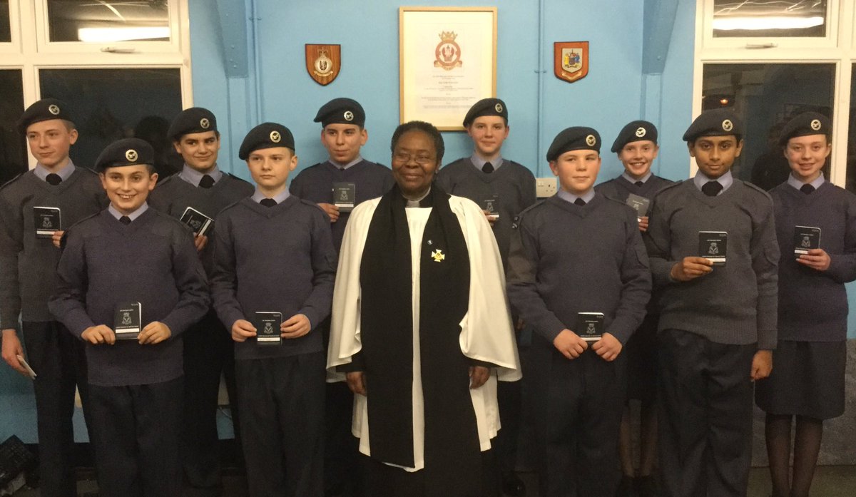 2433AirCadets's tweet photo. @2433AirCadets Welcome newcomers! @Kentaircadets @RegComdtLASER @ComdtAC @MayorRamsgate #tryeverthing #withspirit https://t.co/m82Dzpdg1K