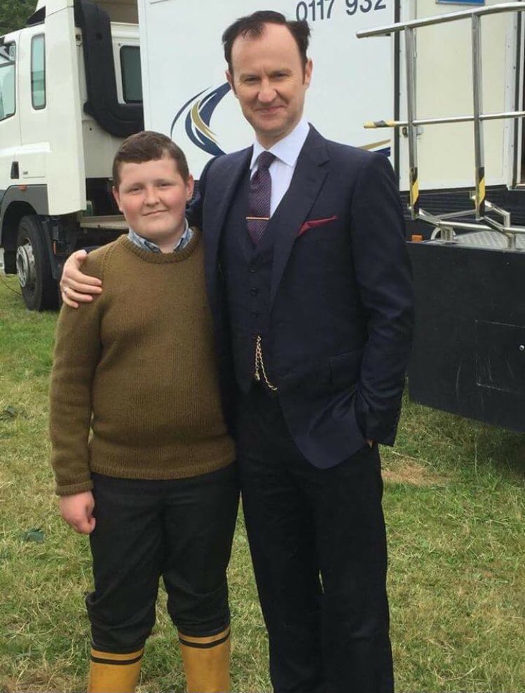 wonderkid_100's tweet image. I'm 100% here for the Holmes brothers and their younger versions :') #Sherlock #Mycroft