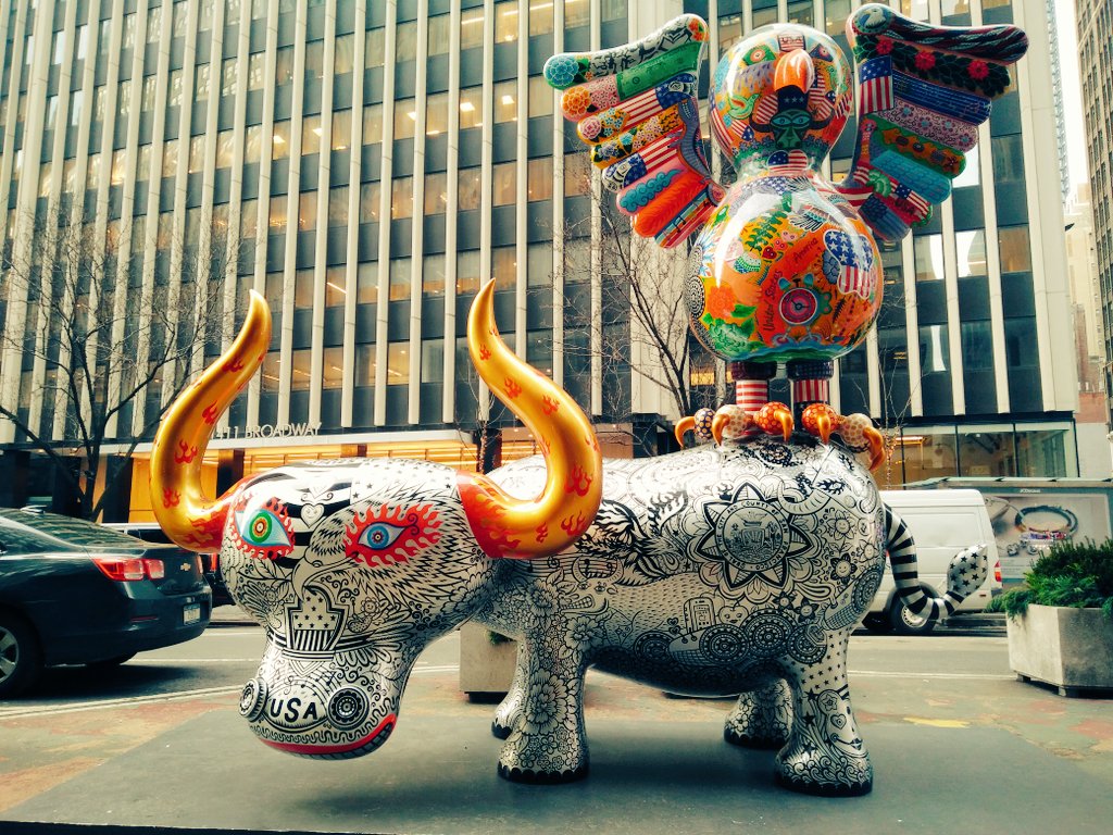 LensOfNYC's tweet image. Art is a big part of New York City!  Somewhere near TimesSquare and Broadway..  #Manhattan #NewYorkCity #NYCLens