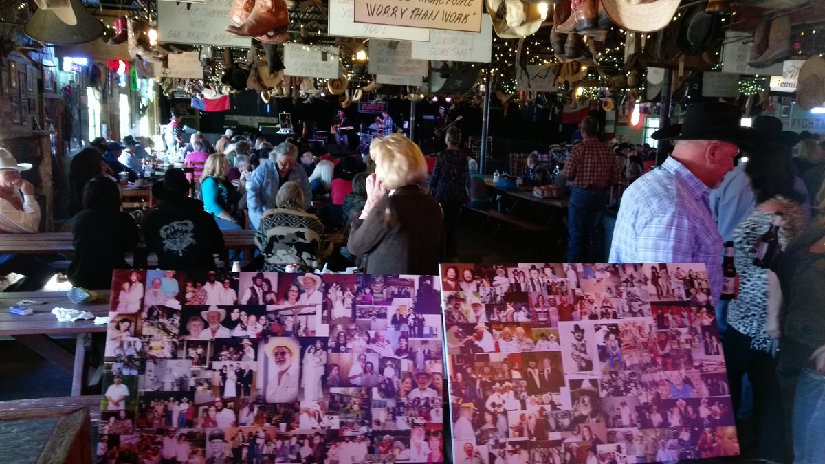 Tommy Meneses On Twitter At The Floore S Country Store For The