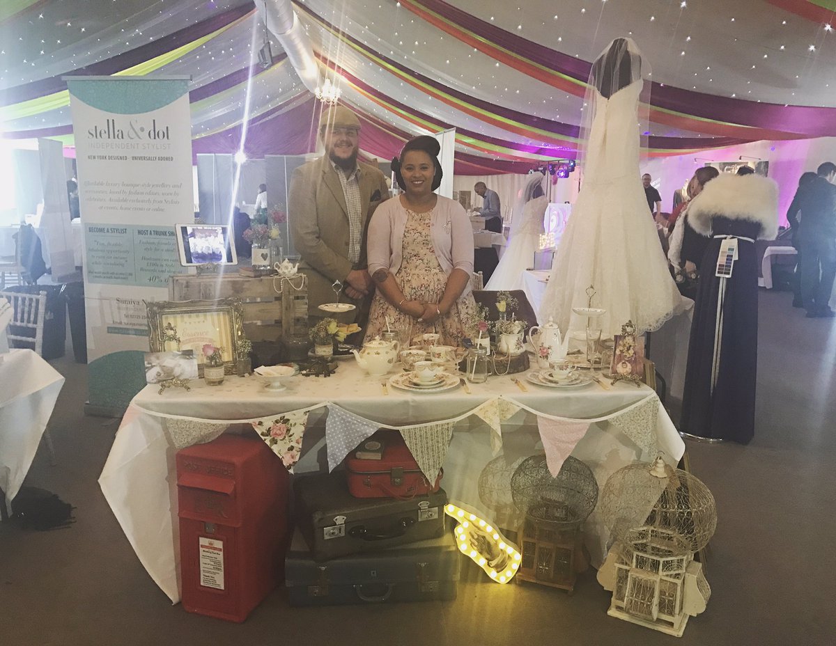 TheEofV's tweet photo. We had a lovely day at our first #weddingfair with #BerkshireWeddingFairs at #trunkwellhouse Thank you to all! #TheEofV #vintagewedding https://t.co/xhxwX2XxRN