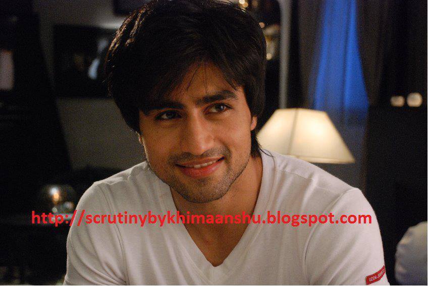 SiavniSivani's tweet image. A #SimpleSmile can lighten up even the heaviest load of the Heart.💙
good night..😊