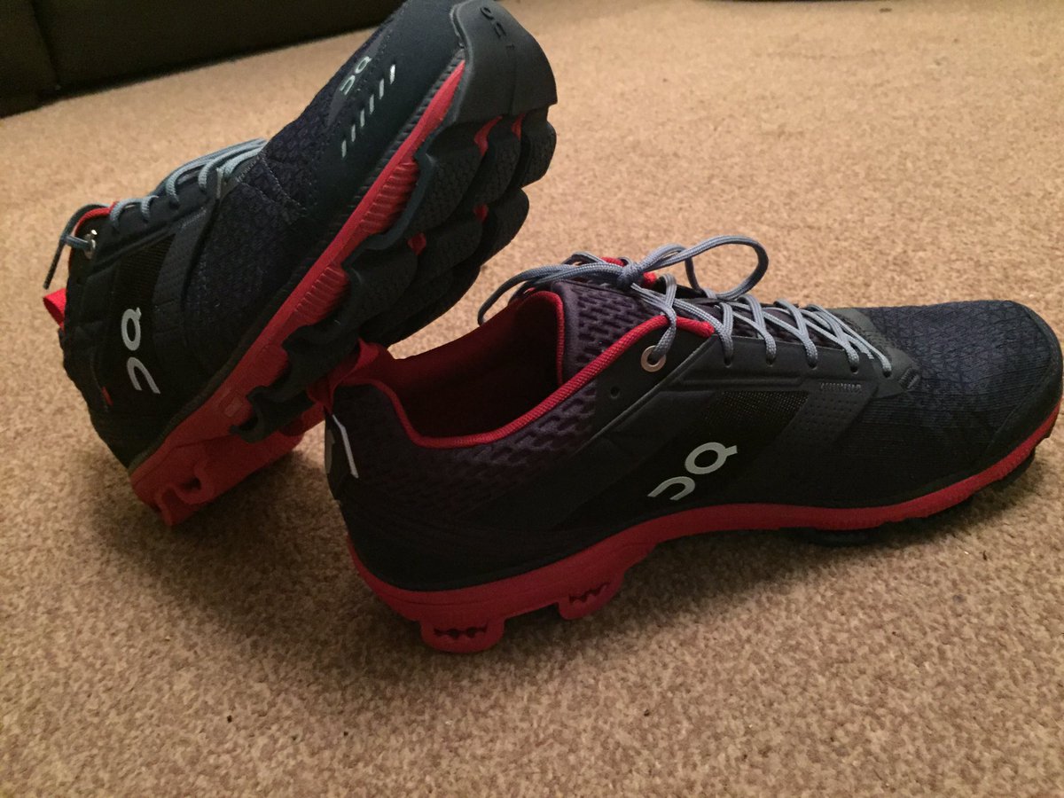 1gingershaun's tweet image. New runners #cloudrunning @on_runningUK #LondonMarathon