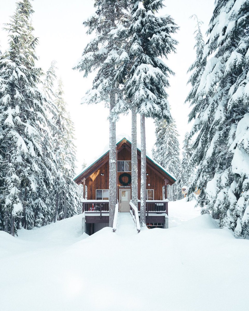 FindMeWithYou's tweet image. Would love to spend a day here with you❄️☃️