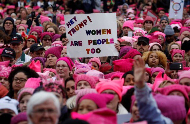 ✊🏻👱🏻‍♀️ #womensmarch