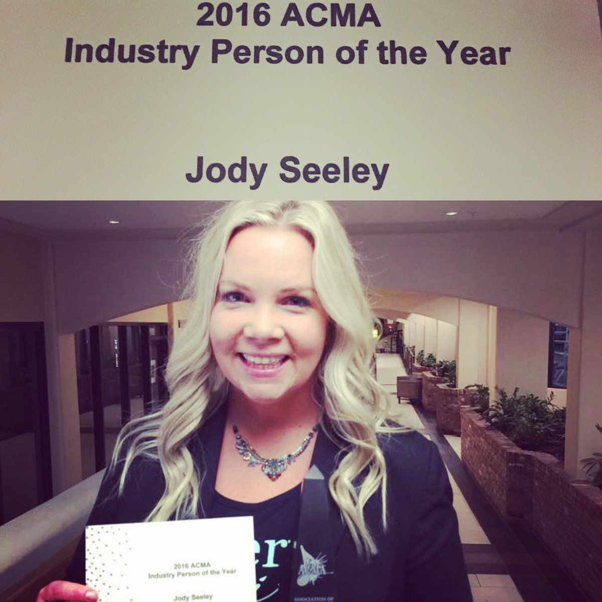 Jody_Seeley's tweet photo. Did this really happen last night?? Still a dream, so honoured, so blessed. Thanks all for your love. This award is for you, truly. #acma https://t.co/NZ23yfTT9S