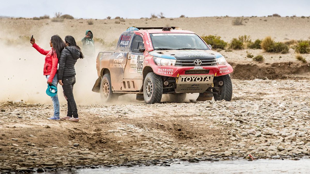 SETRayleigh's tweet photo. Ten epic @Dakar 2017 photos.  https://t.co/ABJ6BsxKxR https://t.co/oibzy9Qbr9
