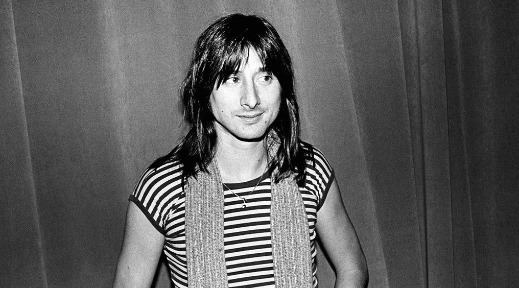 Happy birthday, Steve Perry! Check out why he\s one of the 100 greatest singers of all time  