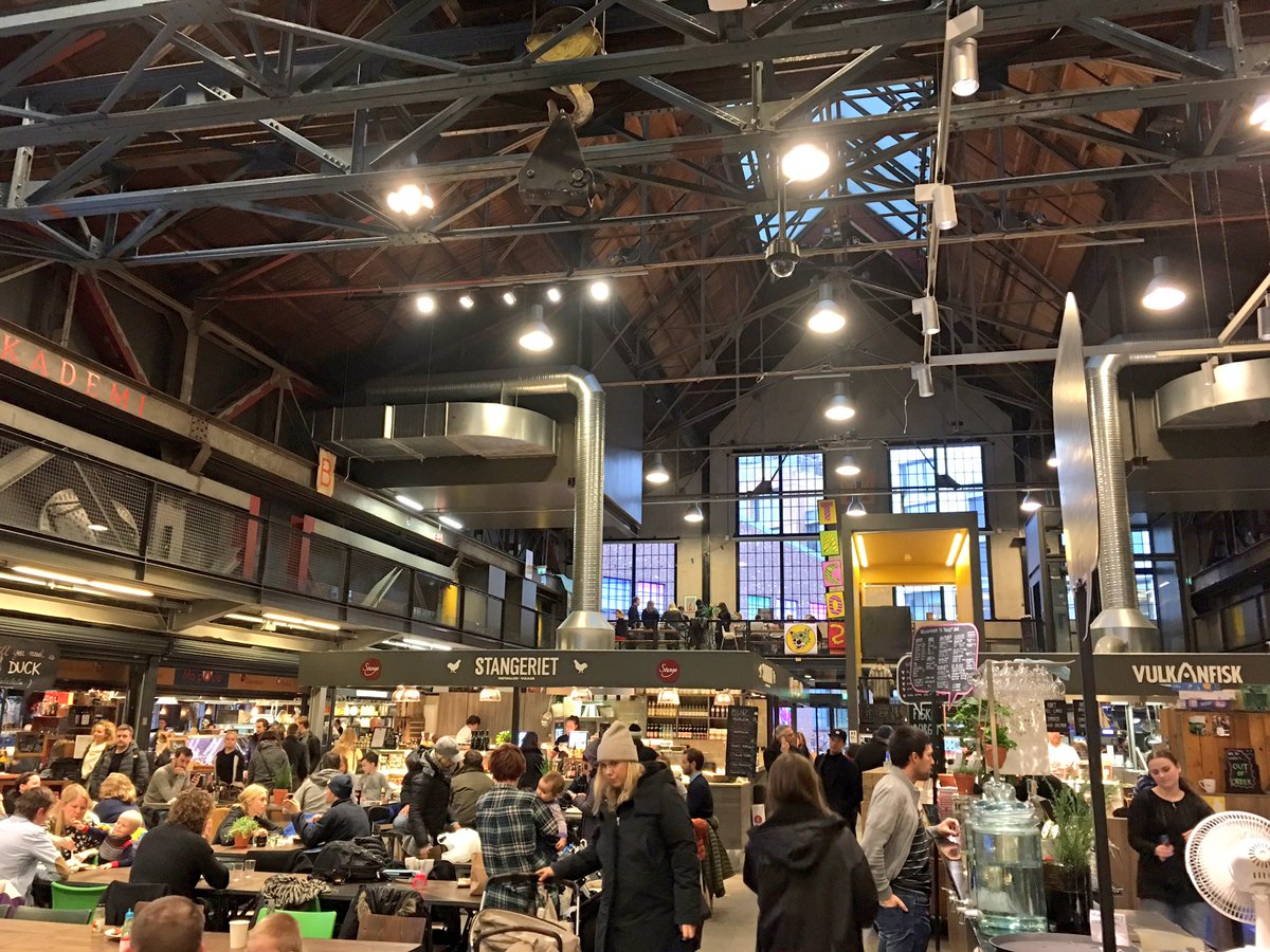 We need more places like <a href="/Mathallenoslo/">Mathallen</a> in Oslo. #Oslo #food #mathallen #somethingforeveryone