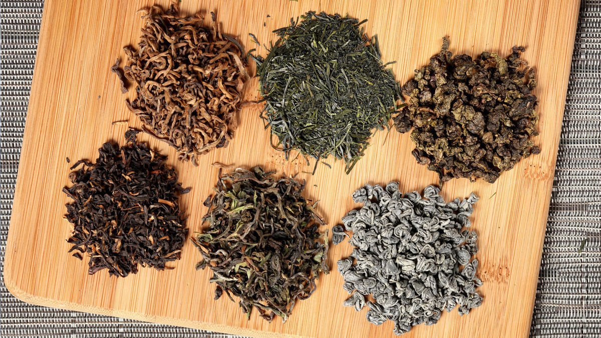Find #tea mysterious? <a href="/chicagotribune/">Chicago Tribune</a> suggests 6 types to get started. We're excited to see Mighty Leaf in the list. chicagotribune.com/dining/drink/s…