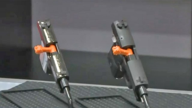 WOWT6News's tweet photo. Metro women at home on the range with sights set on safety https://t.co/6yzwwbJMMd https://t.co/rRkVArj188